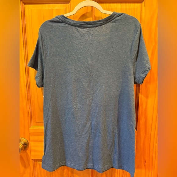 Authentic Disney Parks women's blue V-neck Mickey Mouse t-shirt size XL NWT - Picture 2 of 9